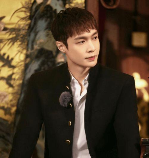 张艺兴最新爆料汇总